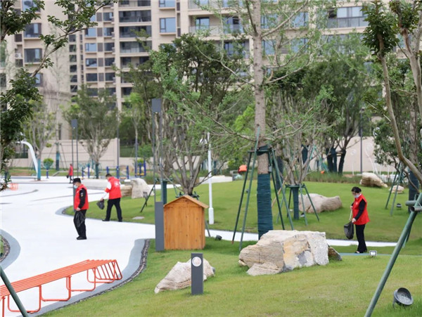 市城投集團(tuán)開(kāi)展“大清掃、大撿拾、大宣傳”專項(xiàng)活動(dòng)